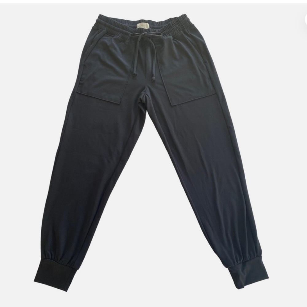 LOFT Outlet Women's Jogger Drawstring Cargo
Pocket Front Black  Size M